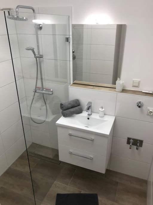 Appartement Cozy Near Maschsee, Balcony, Gardenview